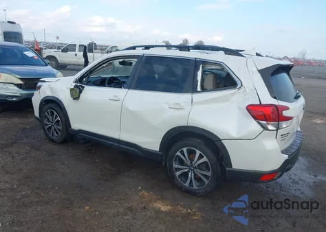 2020 Subaru Forester Limited z USA, uszkodzony, nr VIN JF2SKAUC3LH401658